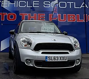 Used 2013 MINI Countryman Cooper ALL4 Silver - Interior and Exterior details 5
