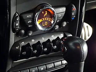 Used 2013 MINI Countryman Cooper Black - Interior and Exterior details 17