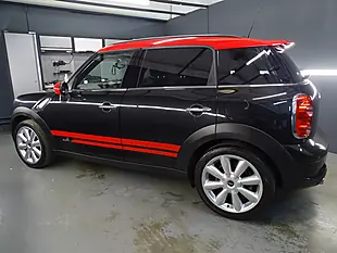 Used 2013 MINI Countryman Cooper Black - Interior and Exterior details 6