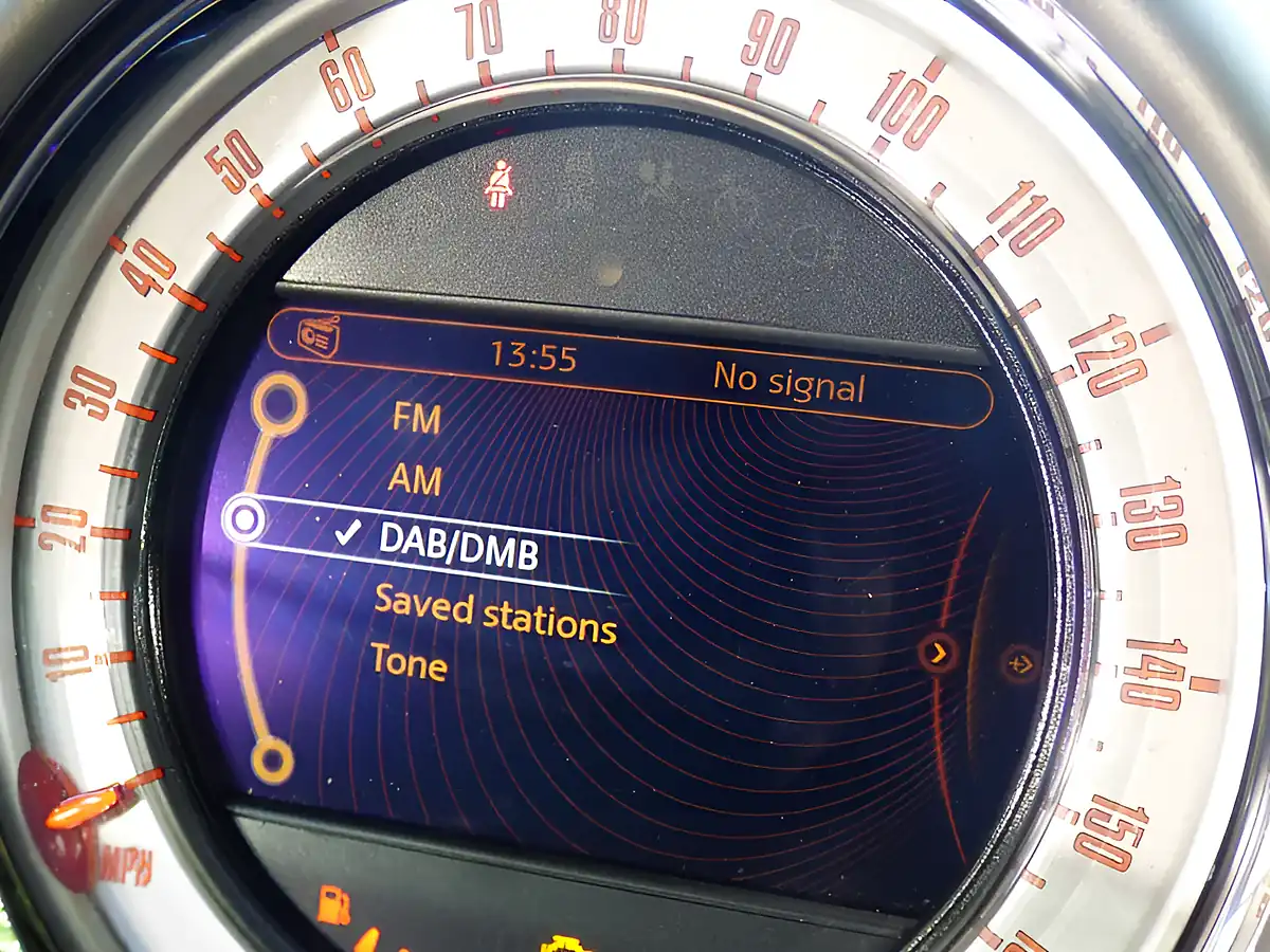 Used 2013 MINI Countryman Cooper Black - Interior and Exterior details 5