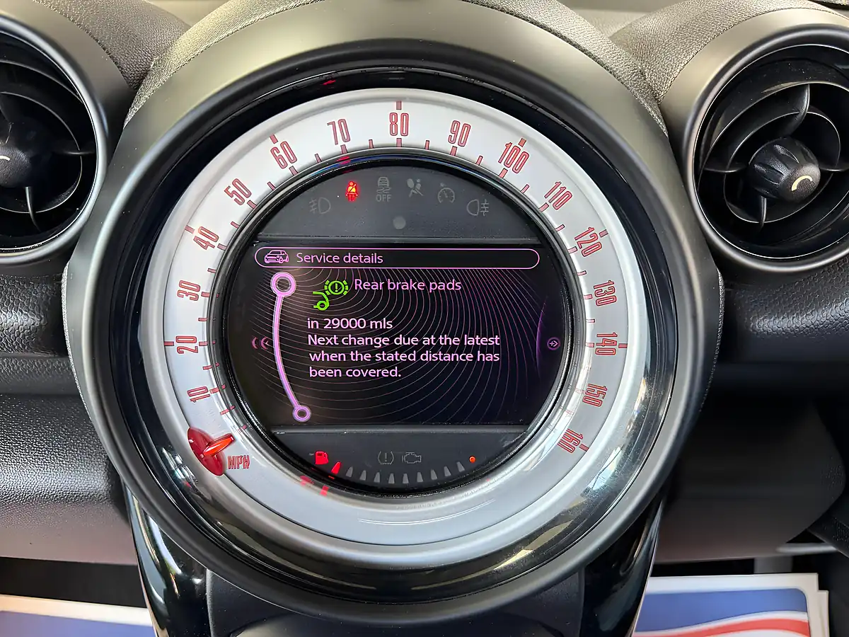 Used 2013 MINI Countryman Cooper Blue - Interior and Exterior details 15