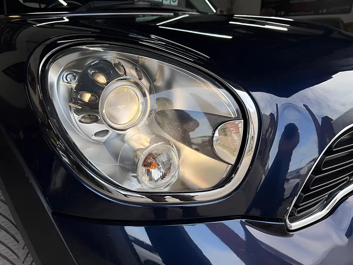 Used 2013 MINI Countryman Cooper Blue - Interior and Exterior details 12