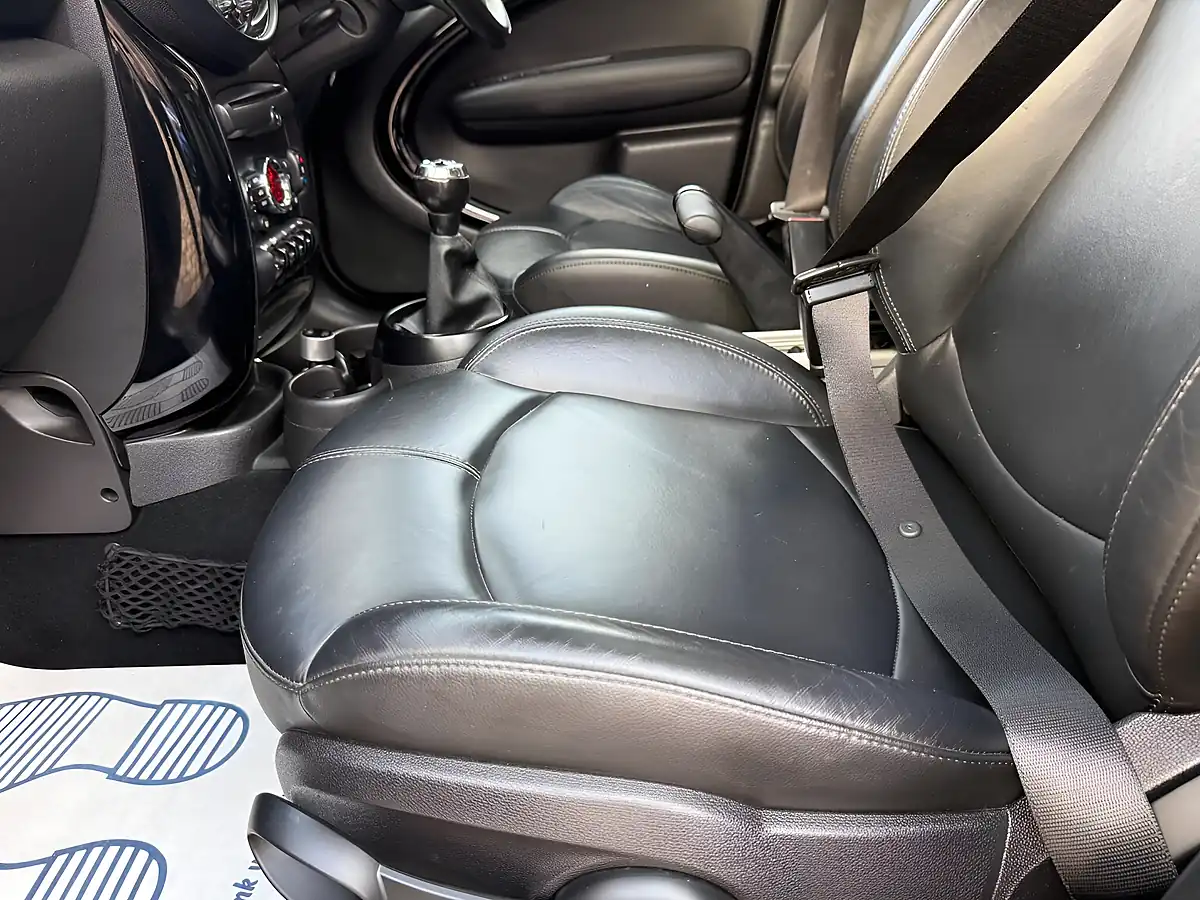 Used 2013 MINI Countryman Cooper Blue - Interior and Exterior details 17