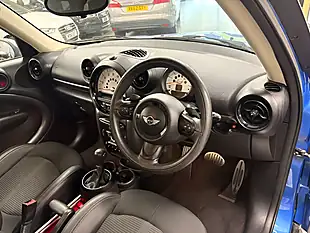 Used 2013 MINI Countryman Cooper Blue - Interior and Exterior details 2