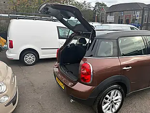 Used 2013 MINI Countryman Cooper Brown - Interior and Exterior details 12