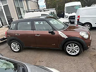 Used 2013 MINI Countryman Cooper Brown - Interior and Exterior details 2