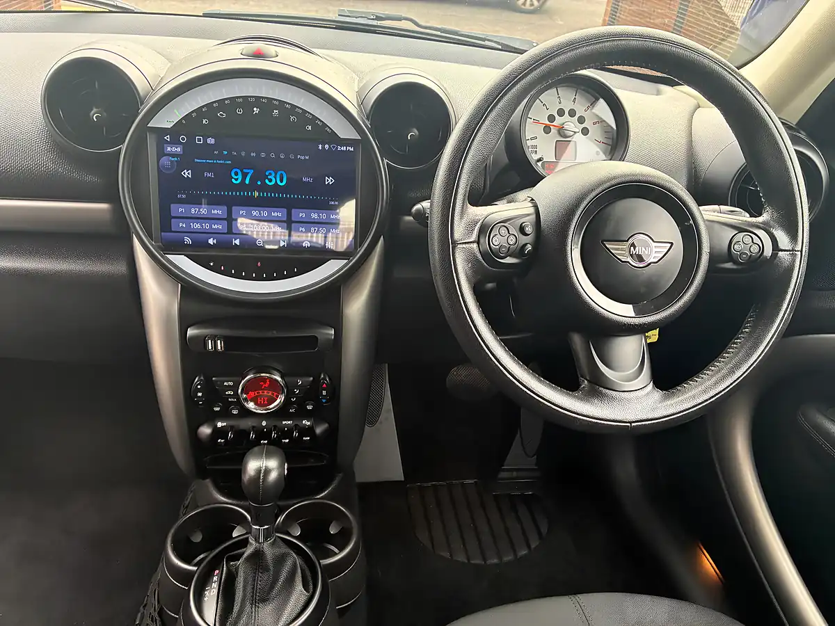 Used 2013 MINI Countryman Cooper Brown - Interior and Exterior details 20