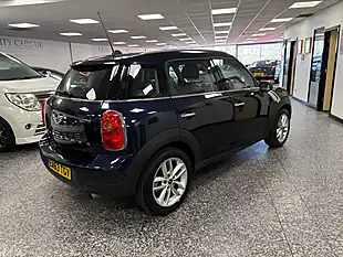 Used 2013 MINI Countryman Cooper Deep Cosmic Blue Pearl - Interior and Exterior details 10