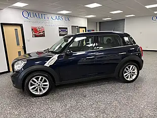 Used 2013 MINI Countryman Cooper Deep Cosmic Blue Pearl - Interior and Exterior details 14