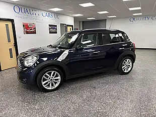 Used 2013 MINI Countryman Cooper Deep Cosmic Blue Pearl - Interior and Exterior details 3