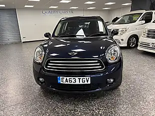 Used 2013 MINI Countryman Cooper Deep Cosmic Blue Pearl - Interior and Exterior details 7