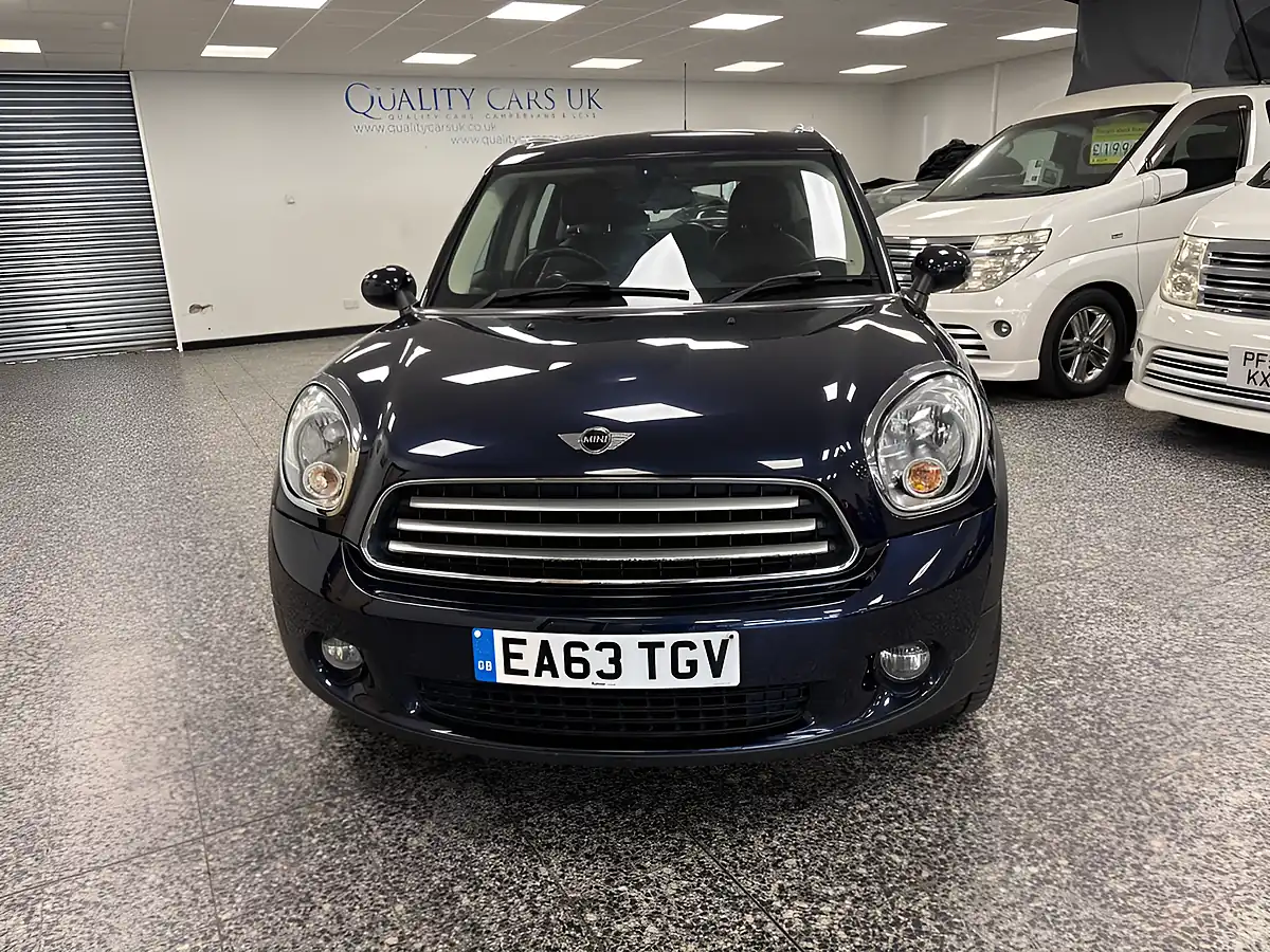 Used 2013 MINI Countryman Cooper Deep Cosmic Blue Pearl - Interior and Exterior details 7