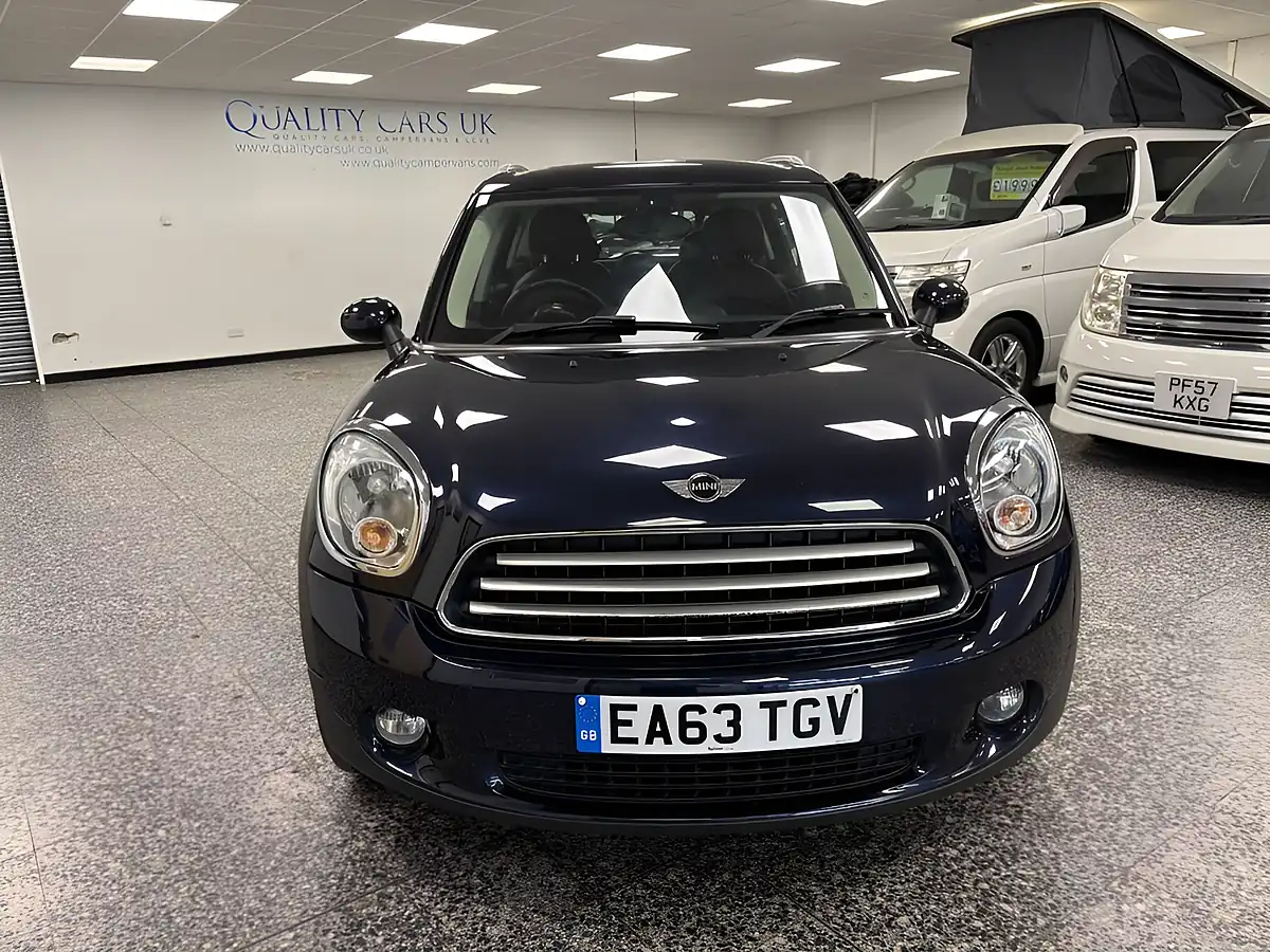 Used 2013 MINI Countryman Cooper Deep Cosmic Blue Pearl - Interior and Exterior details 8