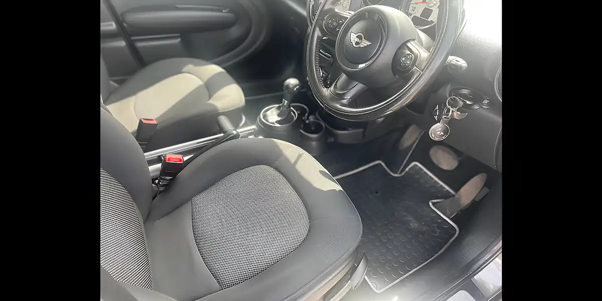 Used 2013 MINI Countryman Cooper Grey - Interior and Exterior details 12