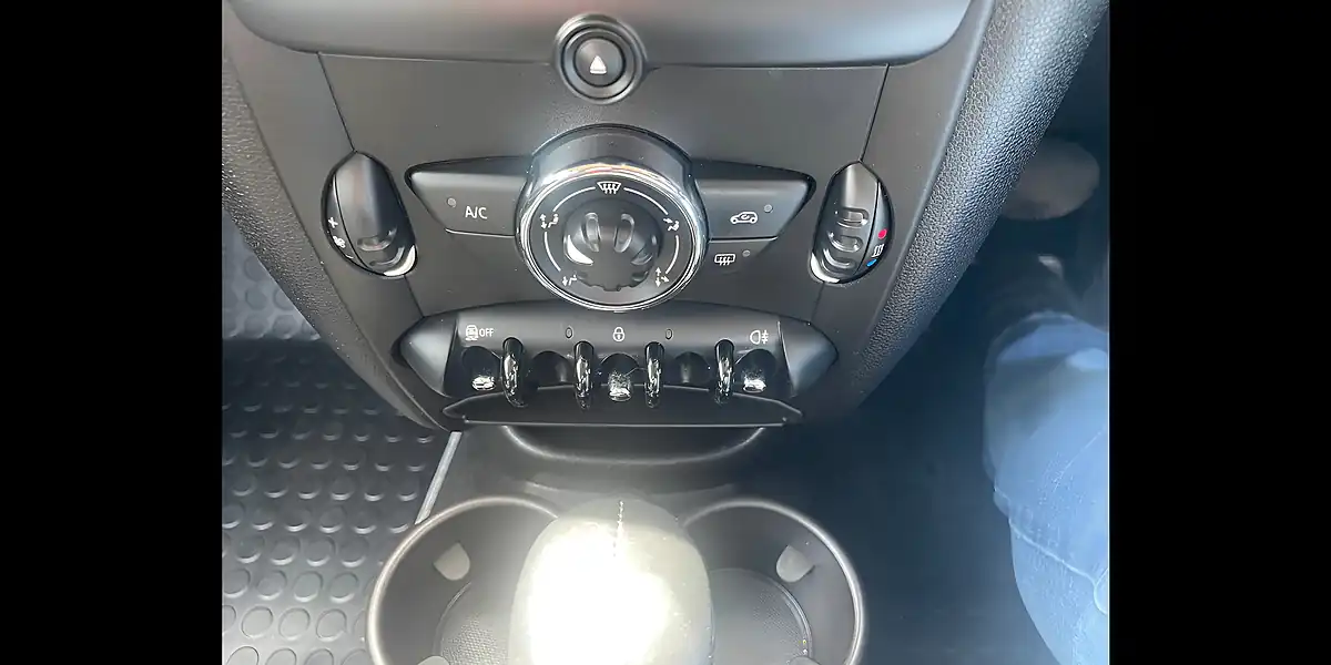 Used 2013 MINI Countryman Cooper Grey - Interior and Exterior details 16