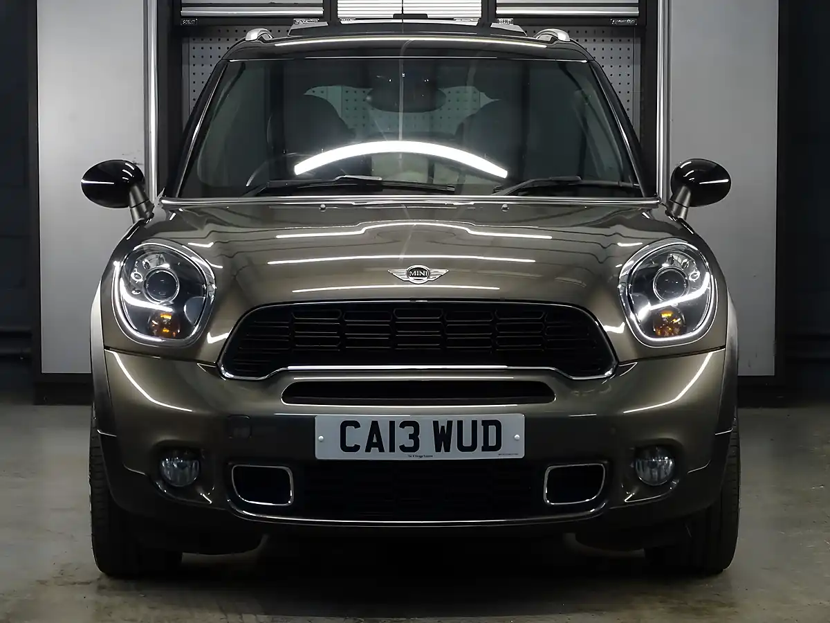 Used 2013 MINI Countryman Cooper Grey - Interior and Exterior details 6