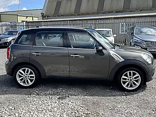 Used 2013 MINI Countryman Cooper Grey - Interior and Exterior details 8