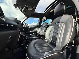 Used 2013 MINI Countryman Cooper S All4 Crystal Silver - Interior and Exterior details 16