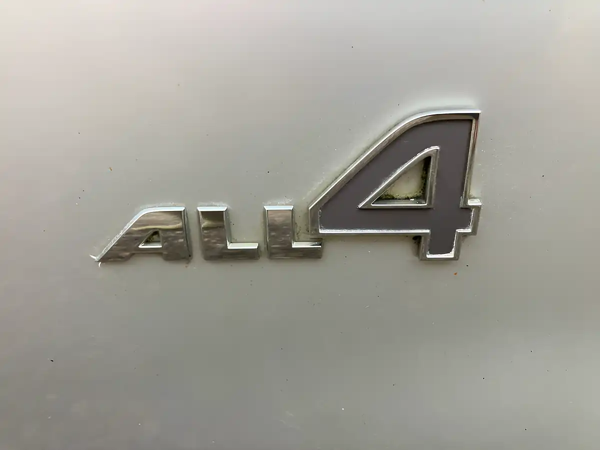 Used 2013 MINI Countryman Cooper Silver - Interior and Exterior details 10
