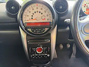 Used 2013 MINI Countryman Cooper Silver - Interior and Exterior details 18