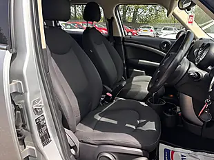 Used 2013 MINI Countryman Cooper Silver - Interior and Exterior details 10