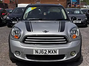 Used 2013 MINI Countryman Cooper Silver - Interior and Exterior details 2