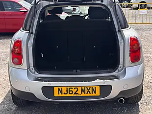 Used 2013 MINI Countryman Cooper Silver - Interior and Exterior details 20