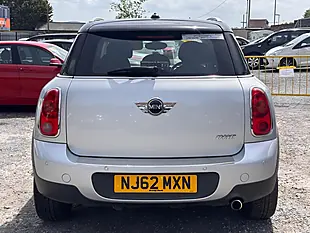 Used 2013 MINI Countryman Cooper Silver - Interior and Exterior details 6