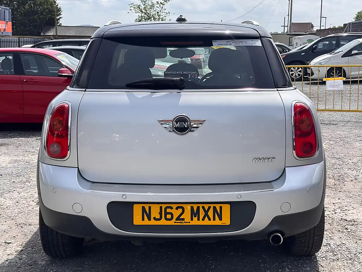 Used 2013 MINI Countryman Cooper Silver - Interior and Exterior details 6