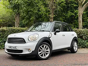 Used 2013 MINI Countryman Cooper White - Interior and Exterior details 19