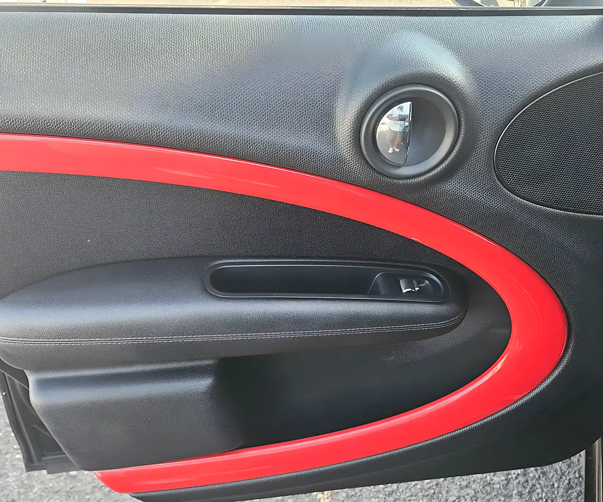 Used 2013 MINI Countryman John Cooper Works Black - Interior and Exterior details 17