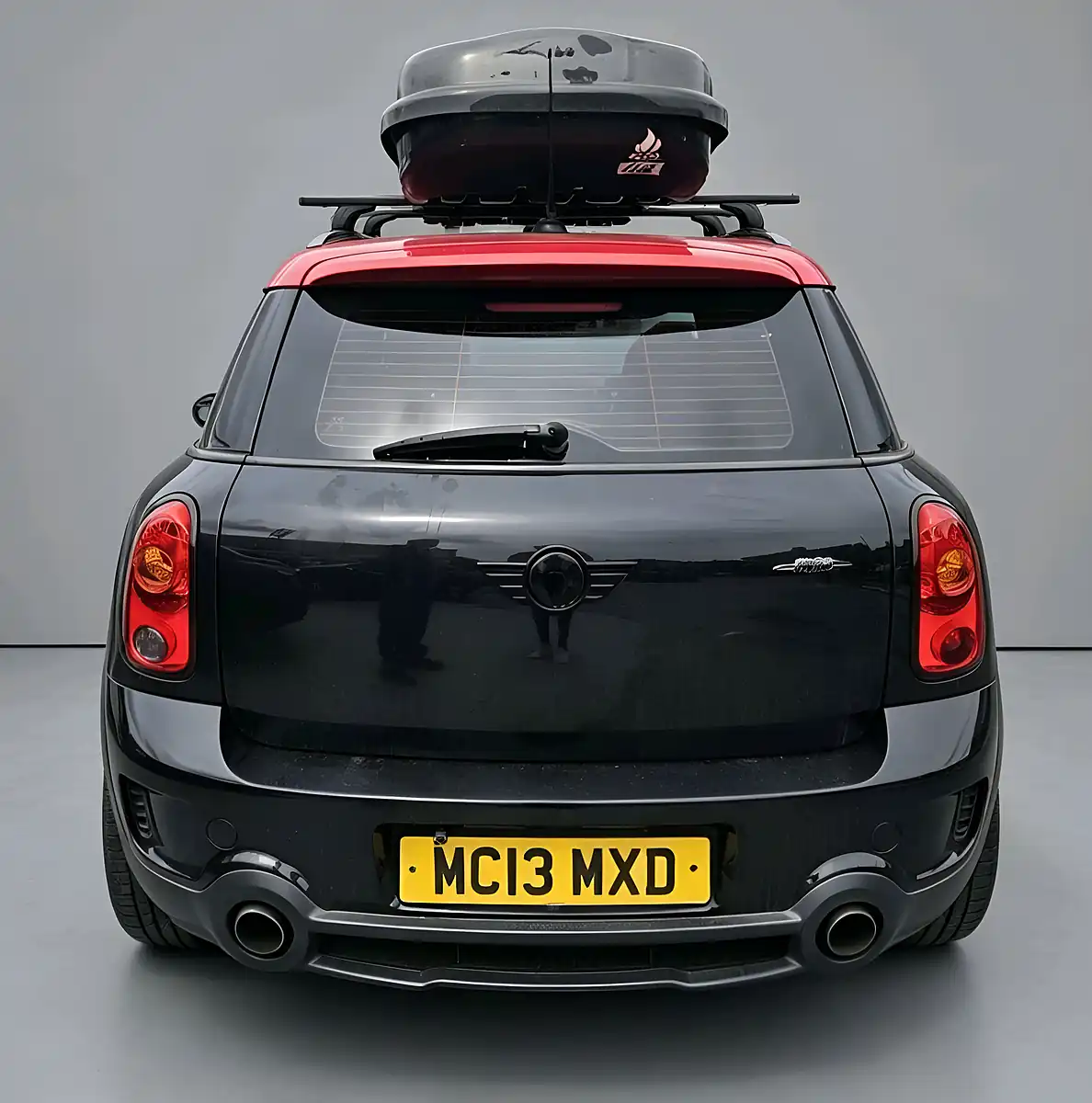 Used 2013 MINI Countryman John Cooper Works Black - Interior and Exterior details 5