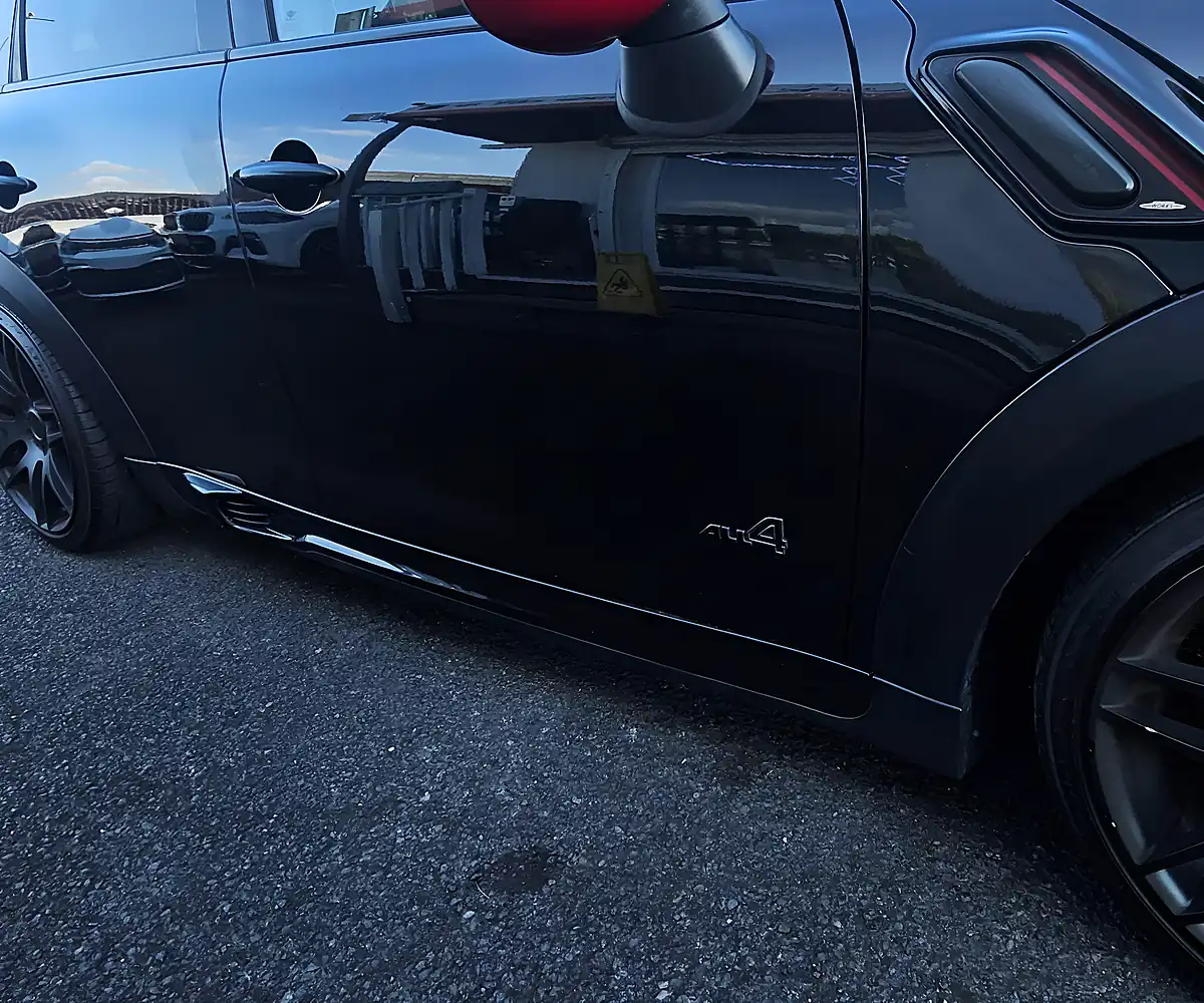Used 2013 MINI Countryman John Cooper Works Black - Interior and Exterior details 8