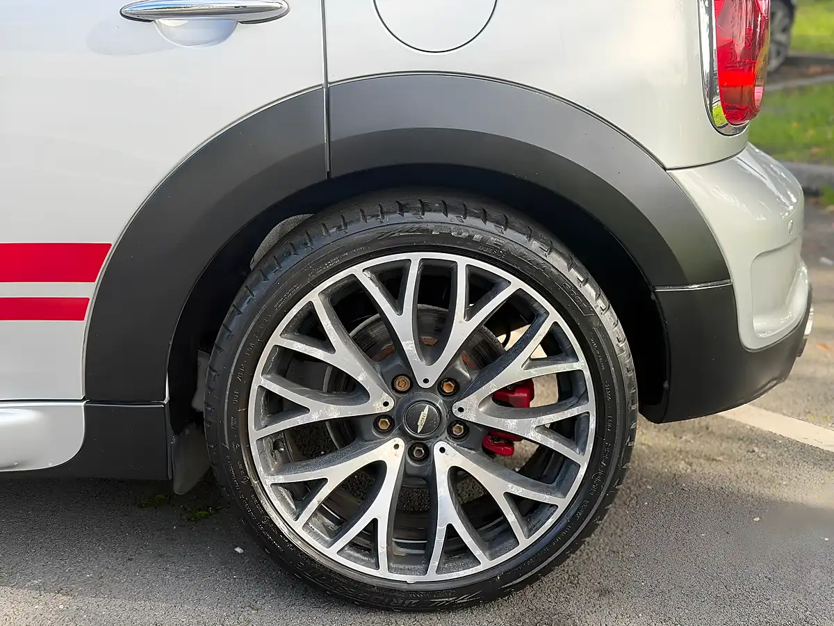 Used 2013 MINI Countryman John Cooper Works - Interior and Exterior details 10