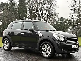 Used 2013 MINI Countryman One Black - Interior and Exterior details 3