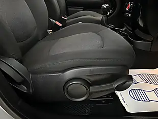 Used 2013 MINI Countryman One Crystal Silver - Interior and Exterior details 10