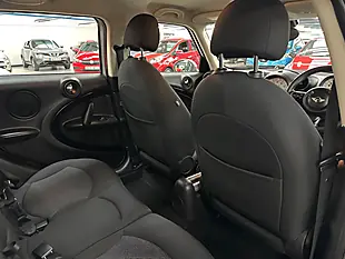Used 2013 MINI Countryman One Crystal Silver - Interior and Exterior details 13