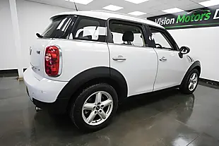 Used 2013 MINI Countryman One White - Interior and Exterior details 3