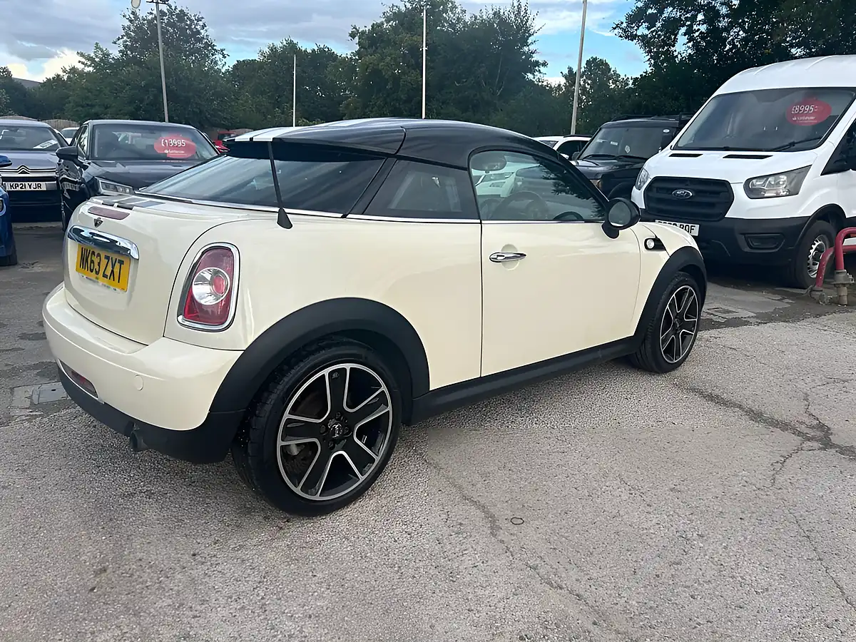 Used 2013 MINI Coupe Cooper Coupe White - Interior and Exterior details 5