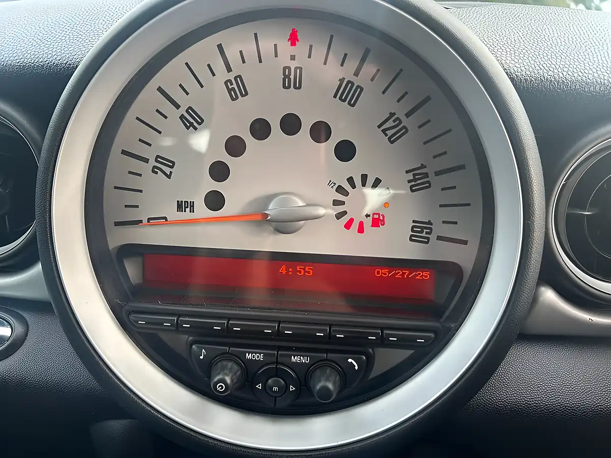 Used 2013 MINI Coupe Cooper Coupe White - Interior and Exterior details 9