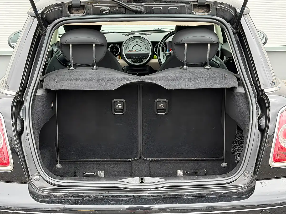 Used 2013 MINI Hatch Baker Street Midnight Black - Interior and Exterior details 13