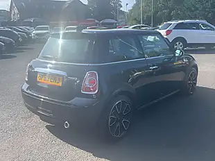 Used 2013 MINI Hatch Bayswater Black - Interior and Exterior details 8