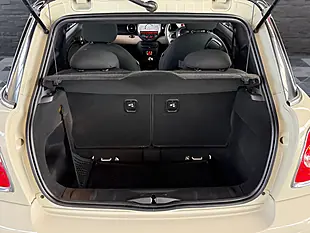 Used 2013 MINI Hatch Cooper Baker Street White - Interior and Exterior details 14
