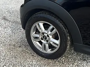 Used 2013 MINI Hatch Cooper Black - Interior and Exterior details 13