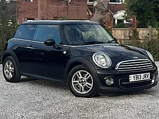Used 2013 MINI Hatch Cooper Black - Interior and Exterior details 8