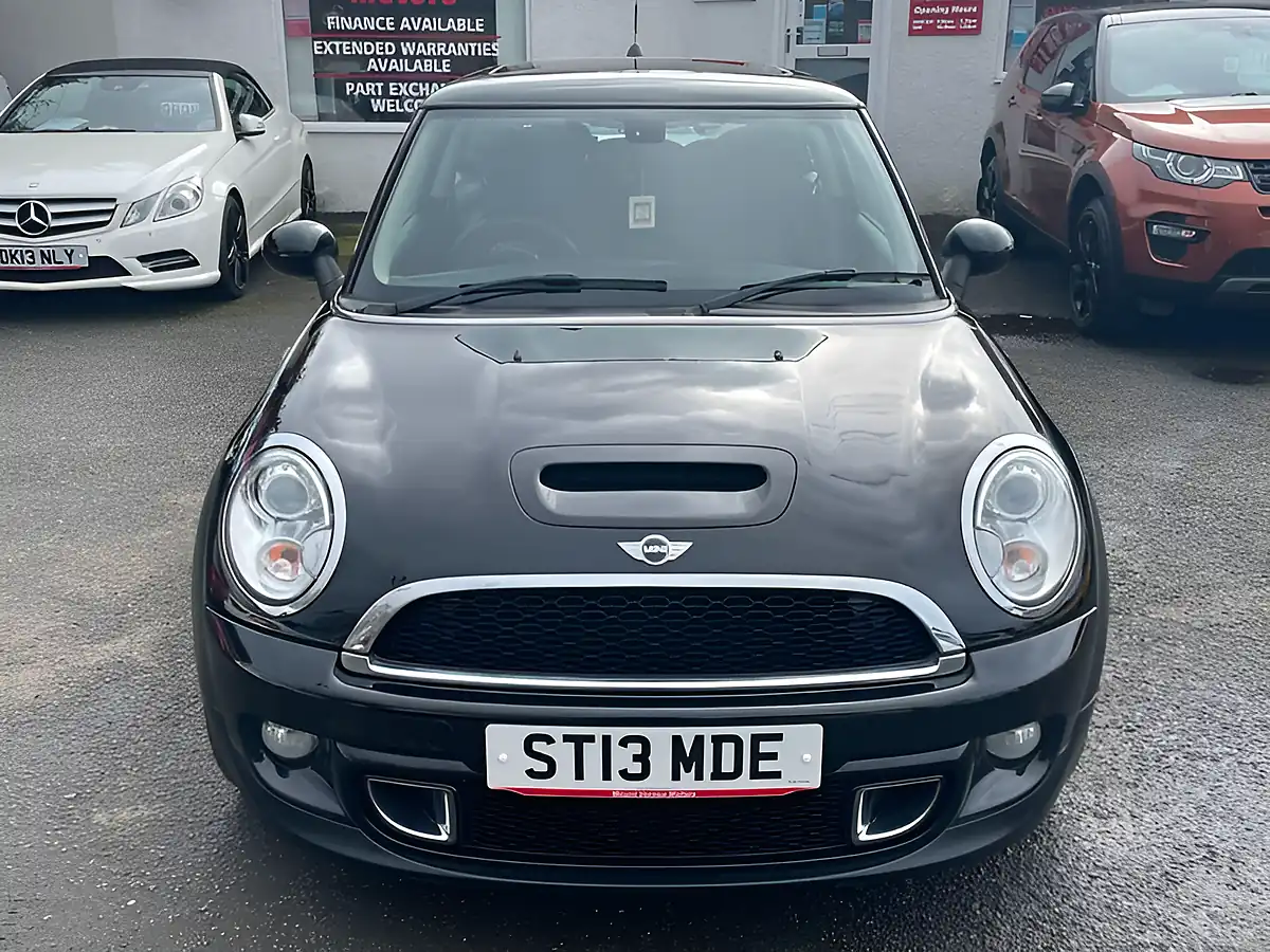 Used 2013 MINI Hatch Cooper Black - Interior and Exterior details 11