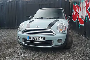 Used 2013 MINI Hatch Cooper Blue - Interior and Exterior details 6
