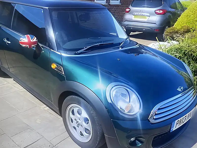 Used 2013 MINI Hatch Cooper British Racing Green Metallic - Interior and Exterior details 10