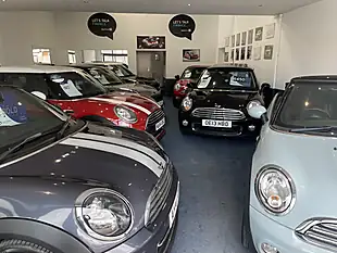 Used 2013 MINI Hatch Cooper (chili Pack) White Silver Metallic - Interior and Exterior details 14