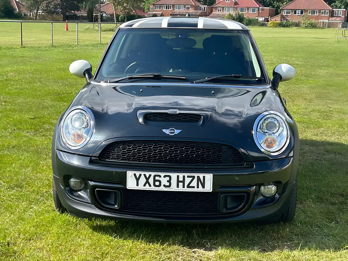 Used 2013 MINI Hatch Cooper S Midnight Black - Front View